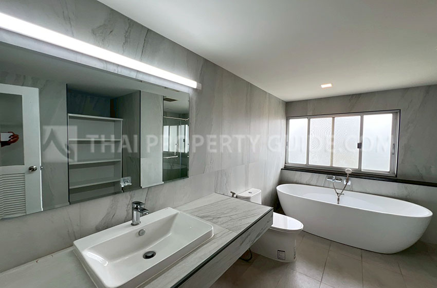 Apartment in Sukhumvit 